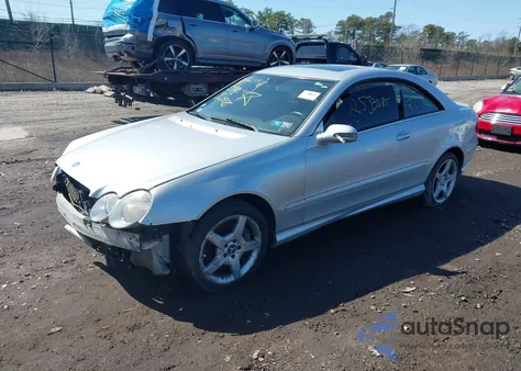 2007 Mercedes-Benz Clk 550 из США, поврежденный, VIN WDBTJ72HX7F210343